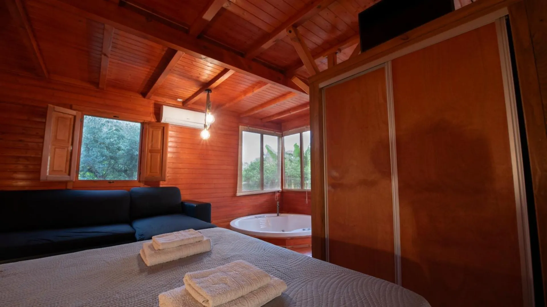 El Jardin Del Eden Villa Orgiva Holiday home