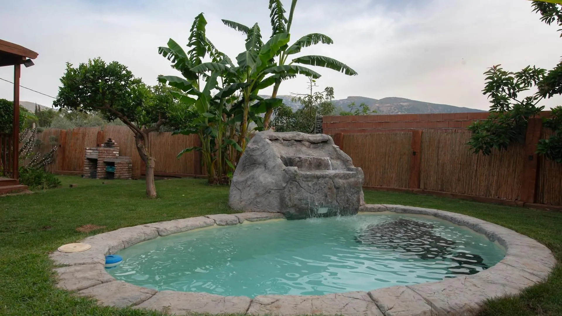 El Jardin Del Eden Villa Orgiva Holiday home